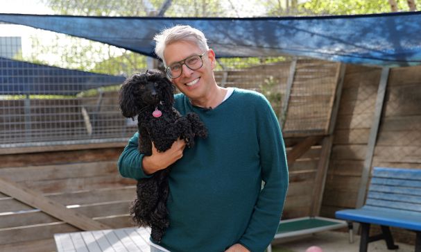 Peter Alexander and Lucy